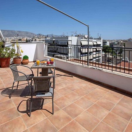 Rooftop Apartment With Great Veranda Athens Exterior photo